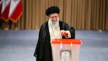 Leader hails nation for turnout, greets Pezeshkian