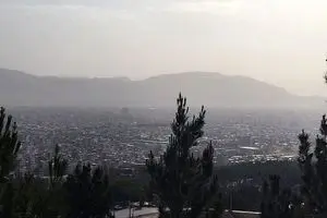 کیفیت هوای قم امروز یکشنبه 26 مردادماه؛هوای قم در وضعیت ناسالم برای گروه‌های حساس قرار گرفت