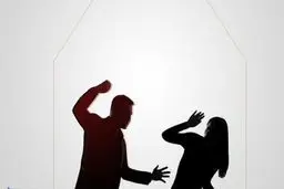 خشونت علیه زنان اروپایی