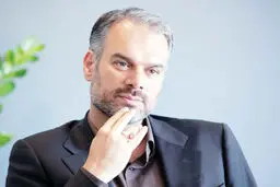 ماجرای ممنوعیت گوشی آیفون ازجنس داستان خودروهای وارداتی است