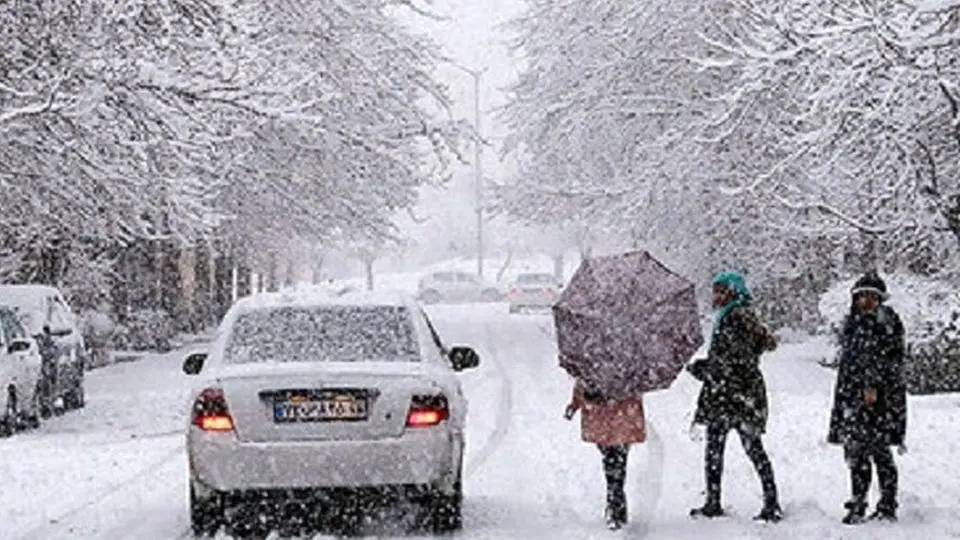 الثلوج تکسو 11% من مساحة ایران وترتفع 5 أمتار فی بعض مناطقها