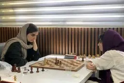 آناهیتا زاهدی‌فر قهرمان شطرنج زنان ایران شد
