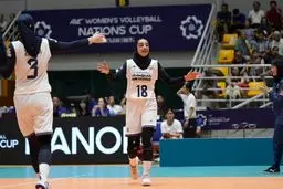 زنان والیبالیست ایران از سد ازبکستان گذشتند