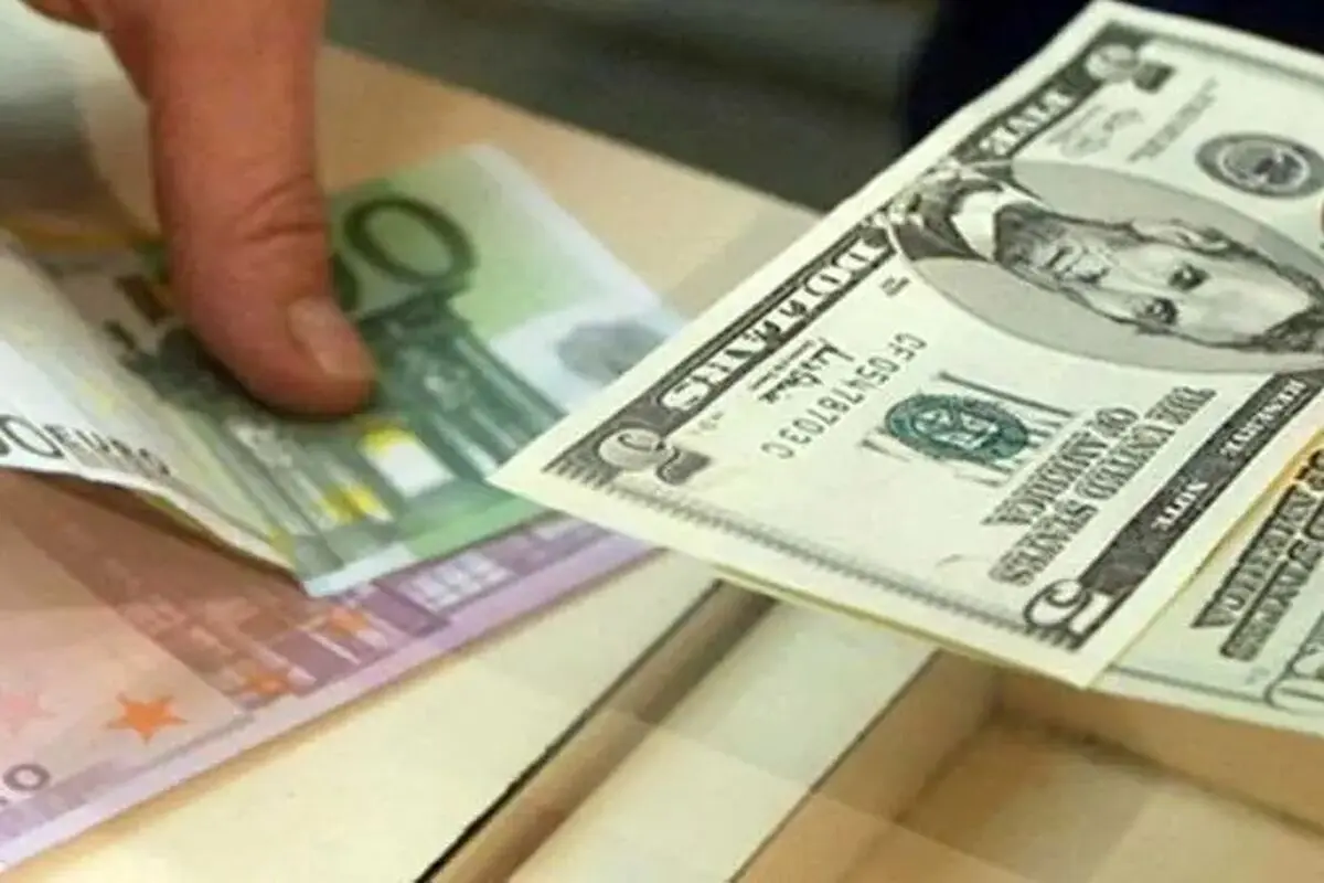 دولت رئیسی جراحی اقتصادی انجام داد ولی یادش رفت شکم بیمار را بدوزد/ قرار نبود ارز ۴۲۰۰ تومانی را بردارند و ۲۸ هزار تومانی بگذارند