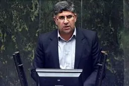 جوری می‌گویند شاسی‌بلند که انگار نمایندگان لکسوس گرفته‌اند؛ اگر هم ماشینی داده شده چینی است

