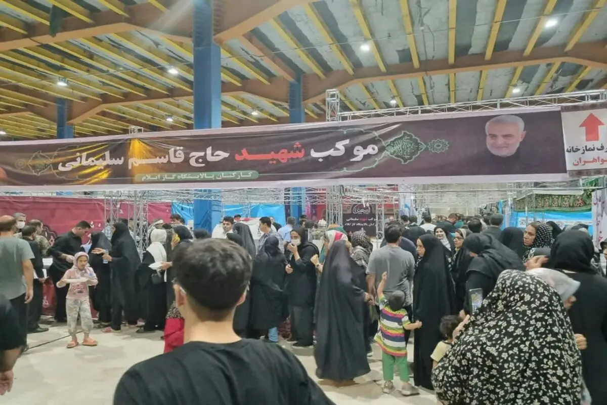 حضور داوطلبانه ۲٠٠ نفر از نیروهای پالایشگاه گاز ایلام برای خدمات رسانی به زائران اربعین