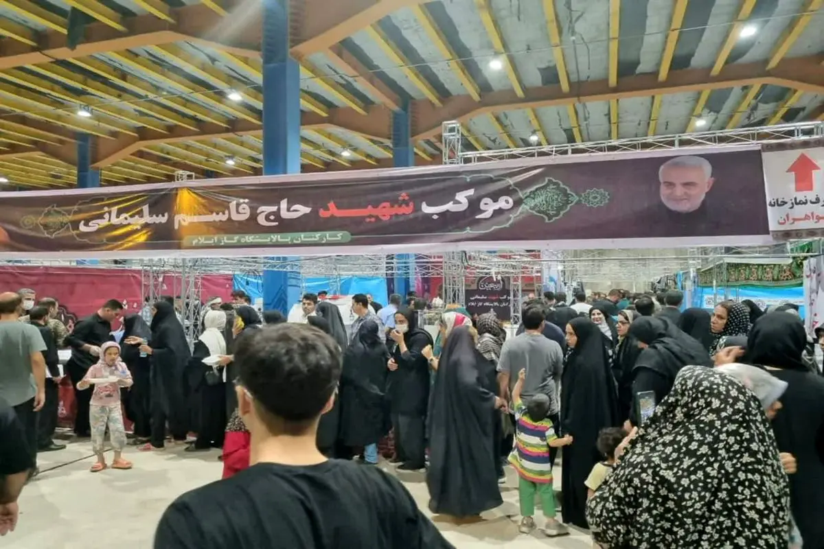 حضور داوطلبانه ۲٠٠ نفر از نیروهای پالایشگاه گاز ایلام برای خدمات رسانی به زائران اربعین