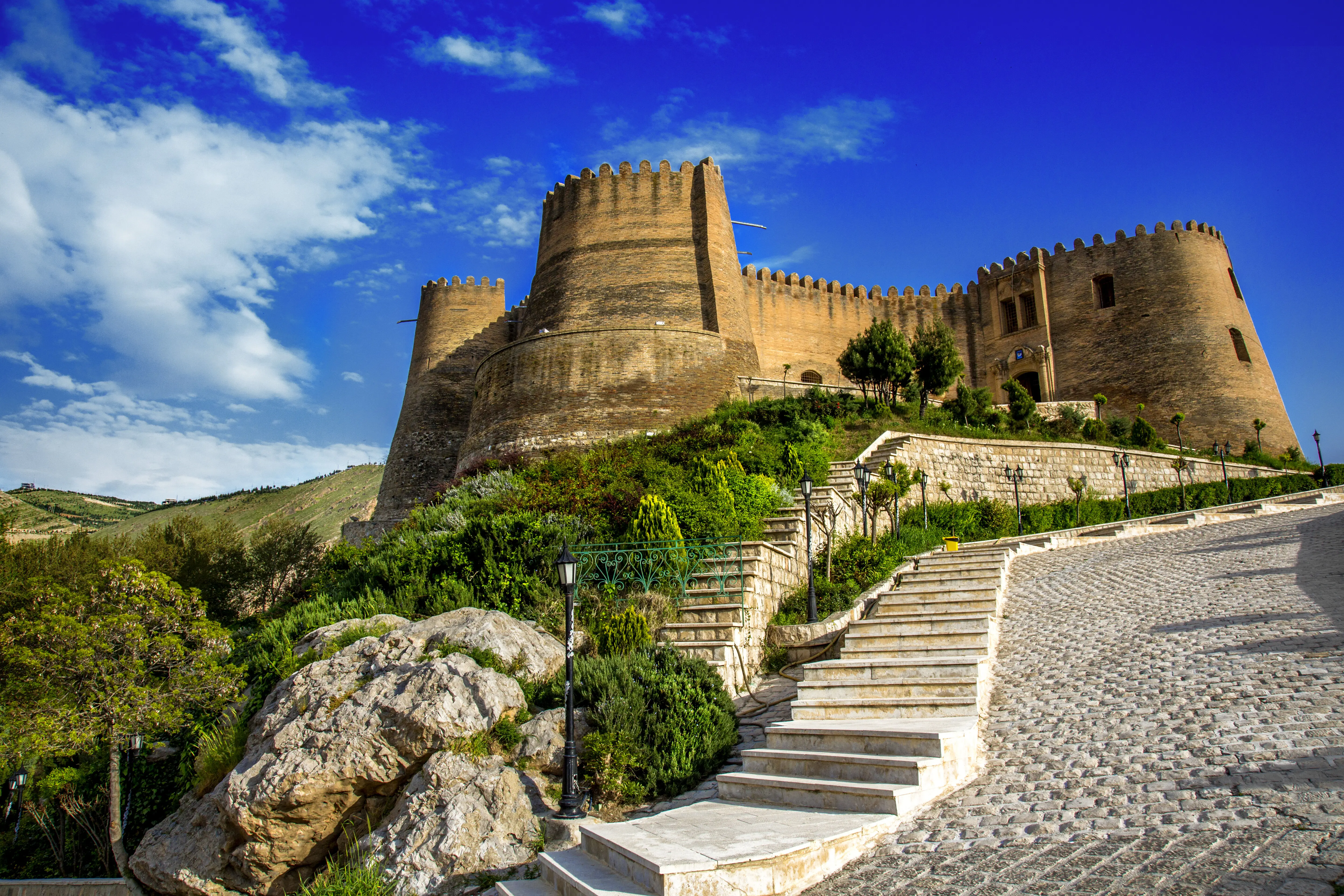 پیش بینی هوای لرستان فردا ۶ شهریور ۱۴۰۵/ کاهش نسبی دما طی ۴۸ ساعت آینده