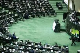 تداوم مخالفت‌ها با تعطیلی پنجشنبه‌ها

