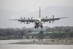 یک فروند هواپیمای C-130 ارتش در اختیار اورژانس کرمان قرارگرفت

