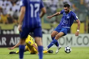 آرمین سهرابیان و آقاسی برای ۷ گل استقلال از الوصل شرمنده نیستند