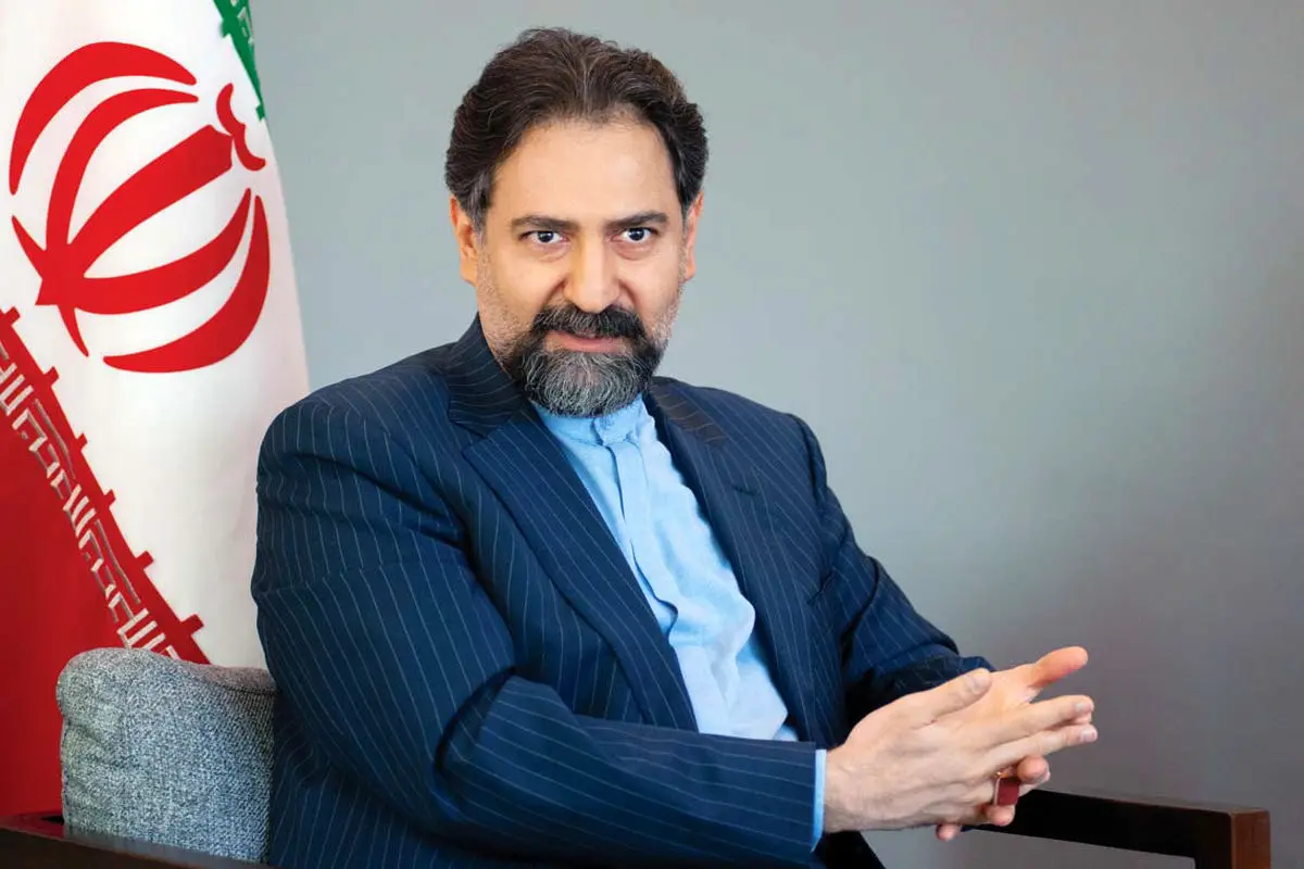 لطفا  ایرانی‌تر ببینیم
