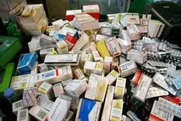 محموله داروهای مخدر و کالای قاچاق در اسفراین توقیف شد

