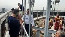 سقوط بالابر در خیابان ولیعصر تهران یک کشته و یک مصدوم بر جای گذاشت 
