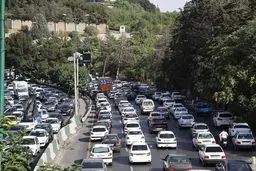 ترافیک سنگین در معابر تهران