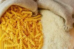 قیمت محصولات ماکارونی تغییر کرد/ ماکارونی رشته‌ای به ۷۵ هزار تومان رسید+ نامه