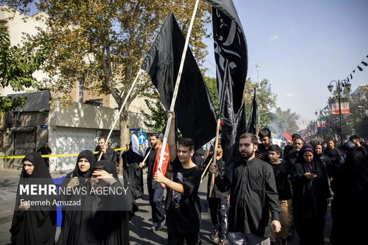 Iranians mark Arbaeen day across country