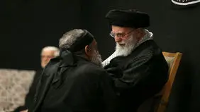  تصاویر جدید و زاویه متفاوت از مداحی محمود کریمی «ای ایران خدایی» در حضور رهبر + ویدئو تصاویر
