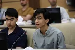 برنده مدال طلای ریاضی یک واحد مسکونی دریافت می‌کند
