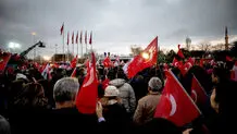 وزیر کشور ترکیه: در جریان تظاهرات در استانبول شش افسر پلیس زخمی شدند