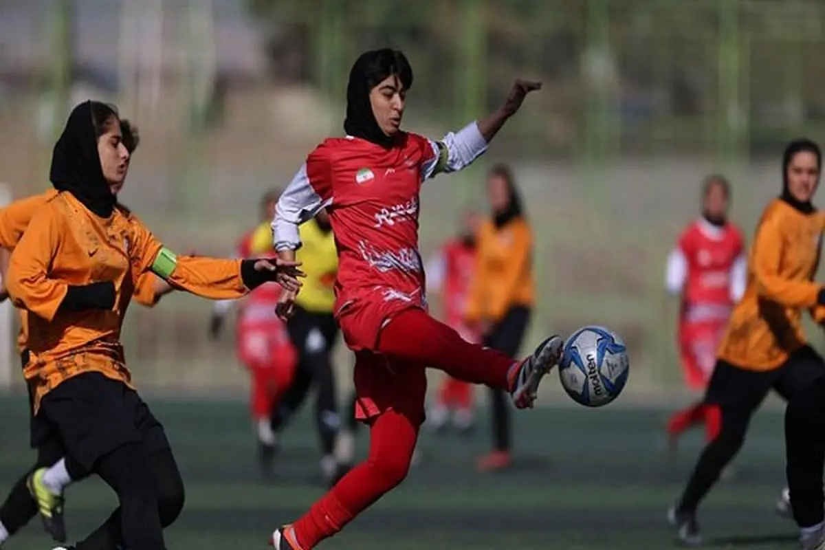 کاپیتان پرسپولیس: ماندم دلی بود نه مالی؛ پیشنهاد اروپا را رد کردم
