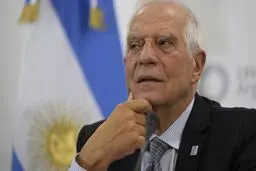 بورل: اوکراین باید در جنگ پیروز شود