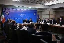 روایت پزشکیان از دیدار دو ساعته با رهبر انقلاب/ تاکید رئیس‌جمهور بر هم‌افزایی دولت و اصناف