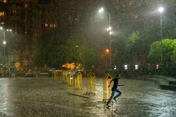 بارش‌های فرا نرمال چه زمانی شروع می‌شود؟