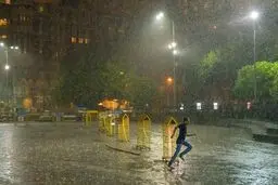 بارش‌های فرا نرمال چه زمانی شروع می‌شود؟