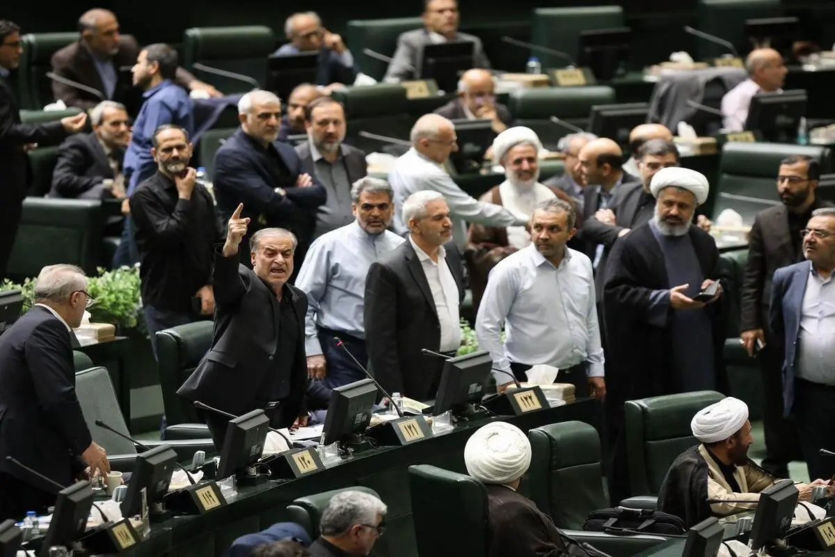 مجلس با بررسی لایحه حجاب طبق اصل ۸۵ موافقت کرد

