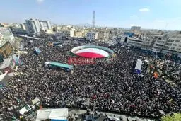 در  مراسم تشییع لاریجانی و شهدای ناو دنا چه گذشت + ویدیو