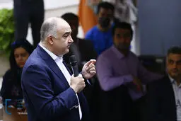 آمادگی بخش خصوصی برای تدوین قوانین دولتی/ قوانینی که از سمت بخش خصوصی می‌آید قابلیت مصوب شدن دارد/ بخش خصوصی باید شروع کننده باشد