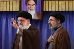 رهبر انقلاب با دفن رهبر شهید در این قسمت از حرم امام رضا مخالفت کردند