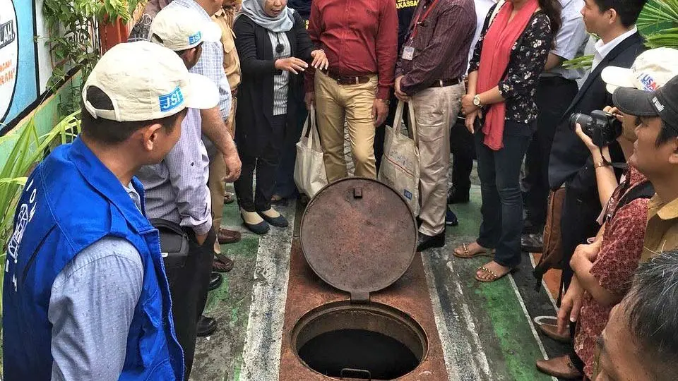 نیم‌نگاهی به تجربه شهر تور فرانسه