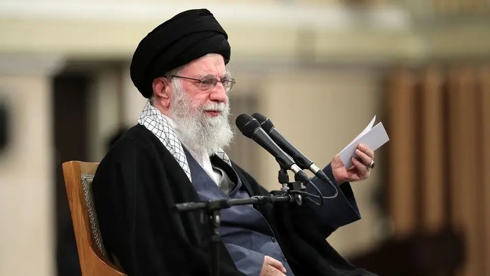 رهبر معظم انقلاب به شهادت رسیدند