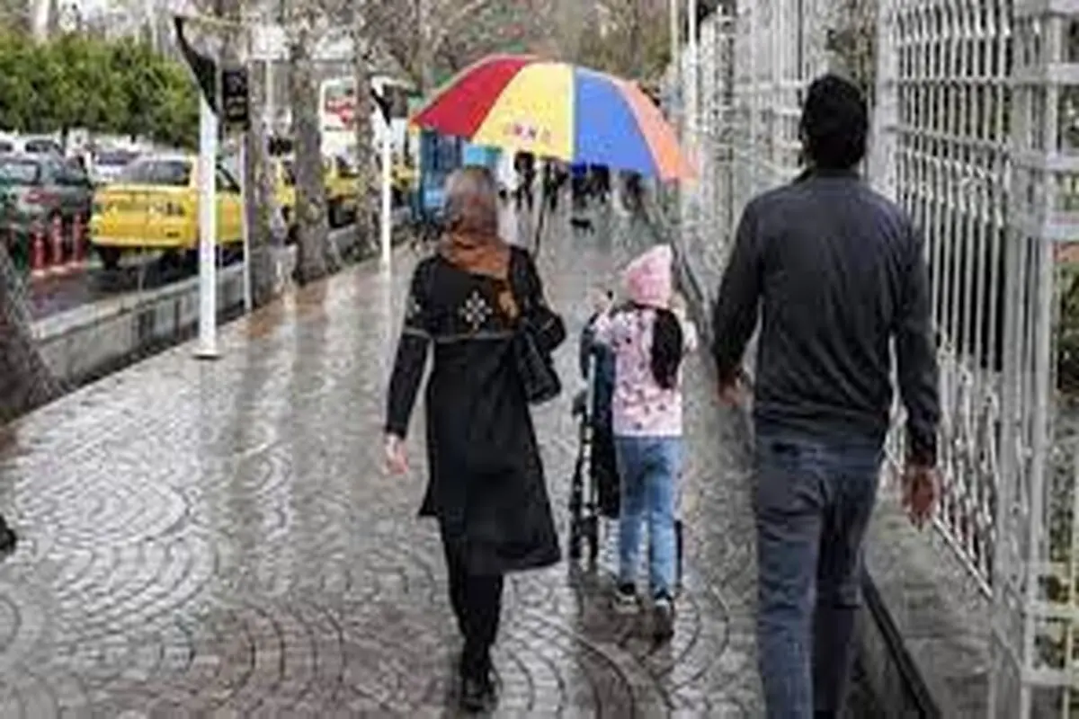 بارش باران و رعد و برق در بیشتر نقاط کشور

