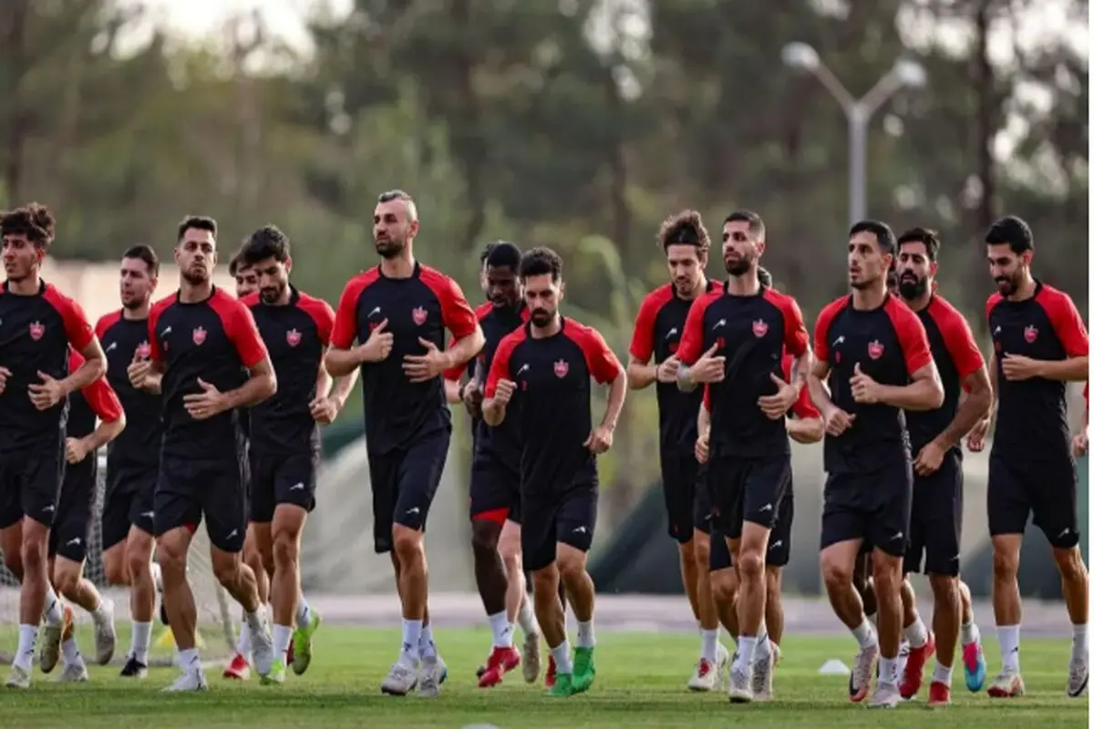 احمدزاده و دورسون می‌روند / ابهام در بازیکنان مازاد پرسپولیس