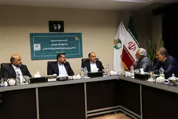 تاکید بر حمایت همه‌جانبه از اصحاب فرهنگ و هنر 