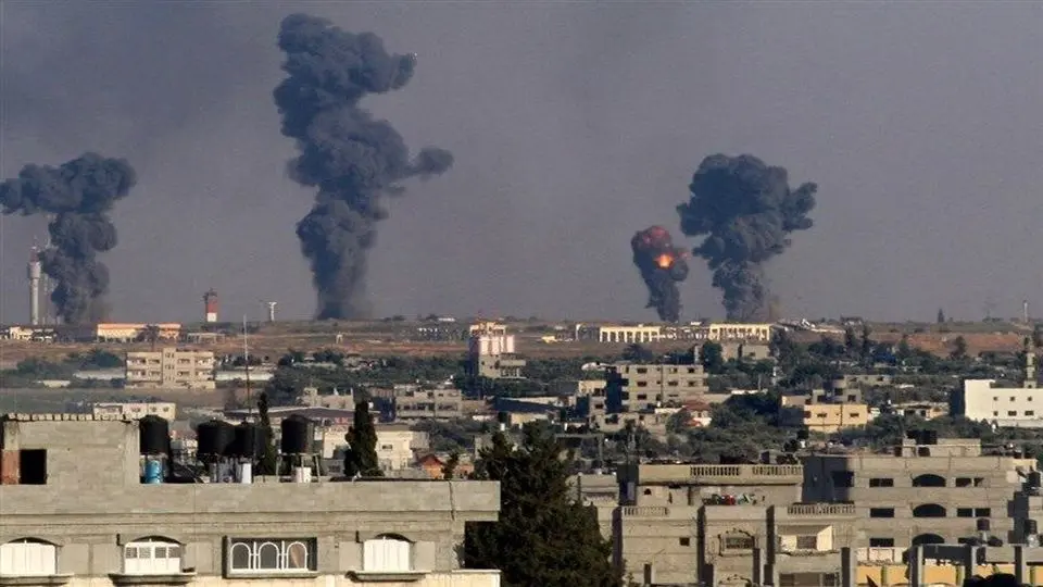 حمله اسراییلی‌ها به غزه ۱۲ شهید و ۲۰ زخمی برجای گذاشت