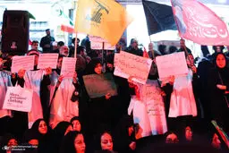 زنان پرند کفن‌پوش شدند + عکس
