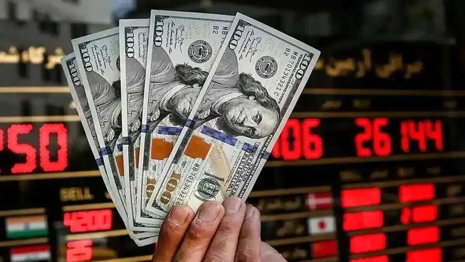 قیمت دلار و یورو در صرافی ملی امروز یکشنبه ۲۱ اردیبهشت 1404