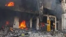 آتش‌سوزی در کارخانه پوشاک و انبار مواد شیمیایی در پایتخت بنگلادش

