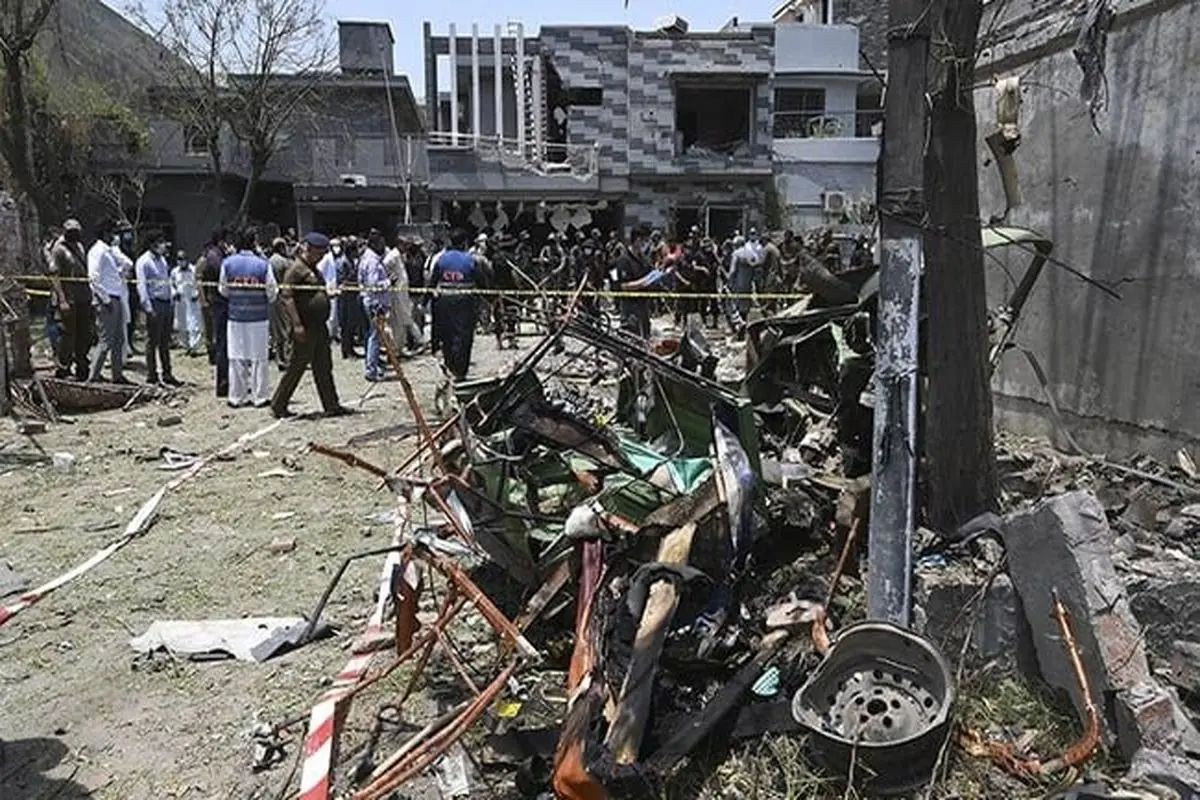 23 killed, injured in Pakistan explosions