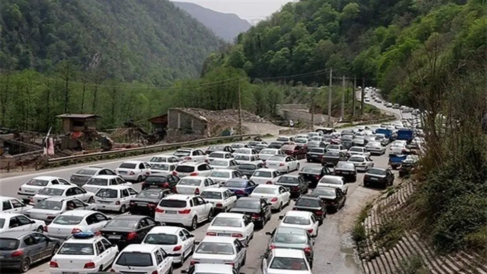 ترافیک سنگین در همه جاده های منتهی به شمال در آخرین روز رمضان