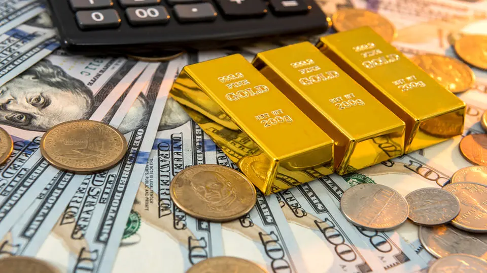 افزایش قیمت طلا و کاهش قیمت دلار در بازار + جدول