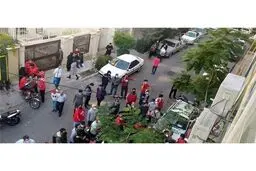 هواداران پرسپولیس خواستار شفاف‌سازی قرارداد کارگزار شدند