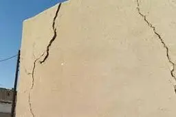 حادثه ریزش دیواره در خیابان باباطاهر همدان + ویدیو 
