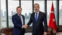 فیدان با مایک والتز دیدار کرد