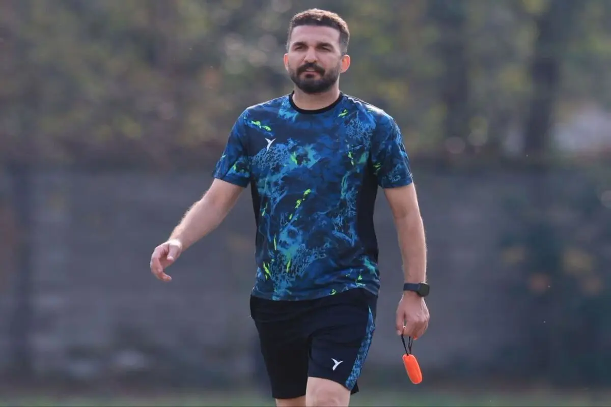 محمد نوری سرمربی نفت آبادان شد
