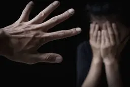 بررسی تجاوز  و خشونت علیه زنان در پرتو حقوق
